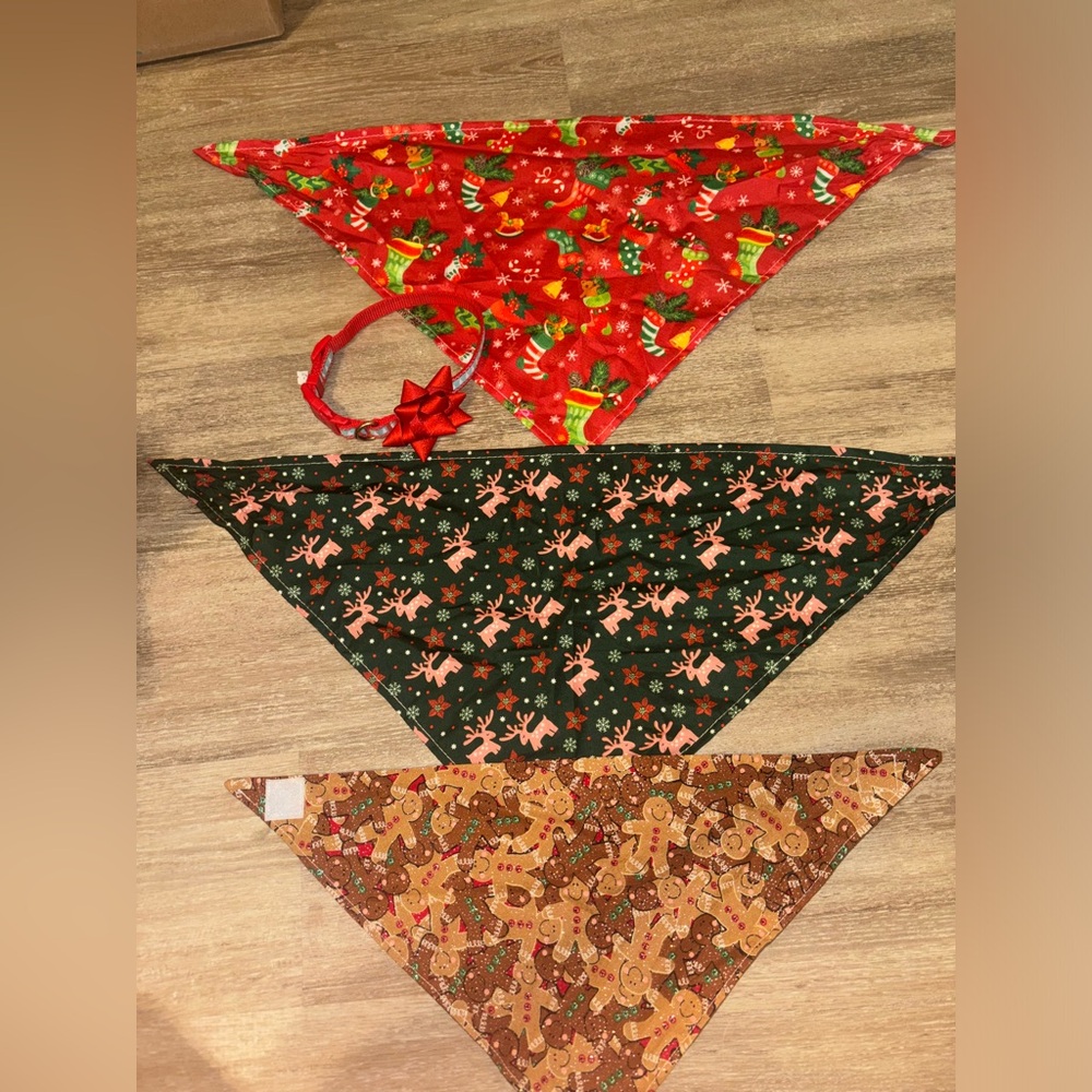 4 piece dog Christmas bandana/collar